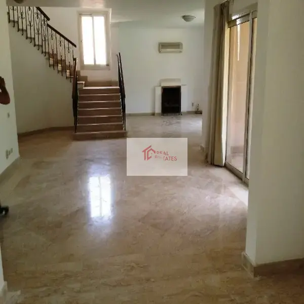 Alquiler de villa independiente con jardín privado en Katameya Heights Compound Prime Location