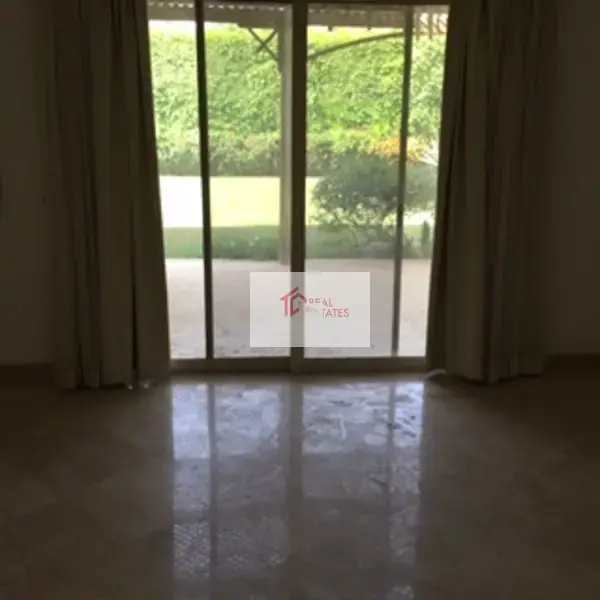 Alquiler de villa independiente con jardín privado en Katameya Heights Compound Prime Location