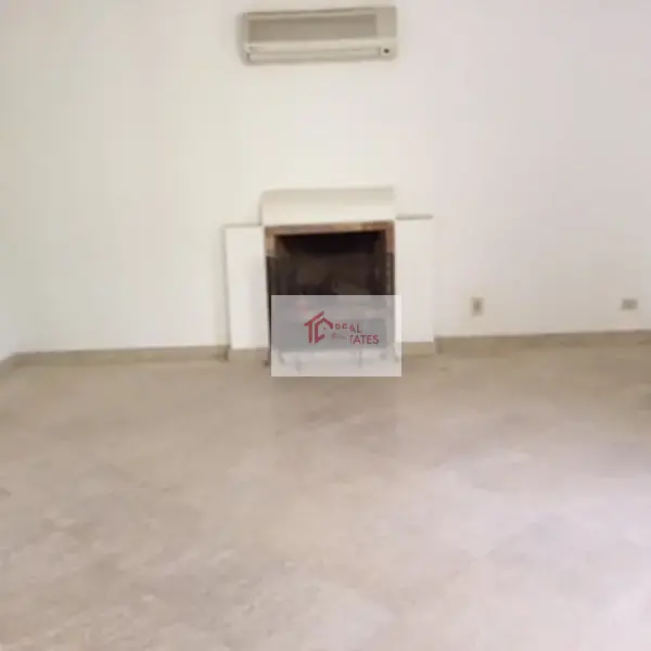 Alquiler de villa independiente con jardín privado en Katameya Heights Compound Prime Location