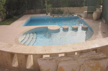 villa with First Row Golf for rent with best price