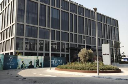 Location de bureaux modernes dans le podium du CFC Nouveau Caire Egypte cinquième colonie