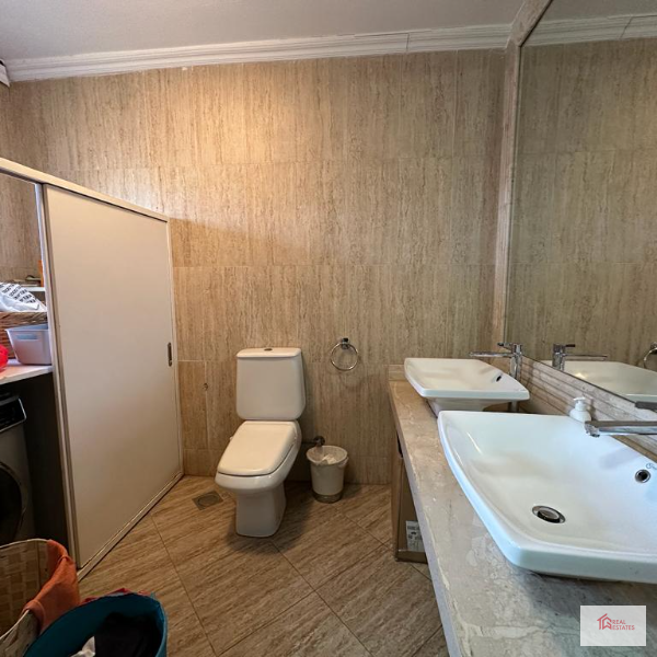 Penthouse Moderne à Louer Maadi Sarayate Entièrement Meublé