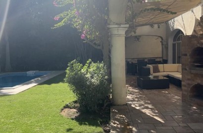 Villa autonome avec piscine privée à louer Katameya Heights Golf Nouveau Caire Egypte