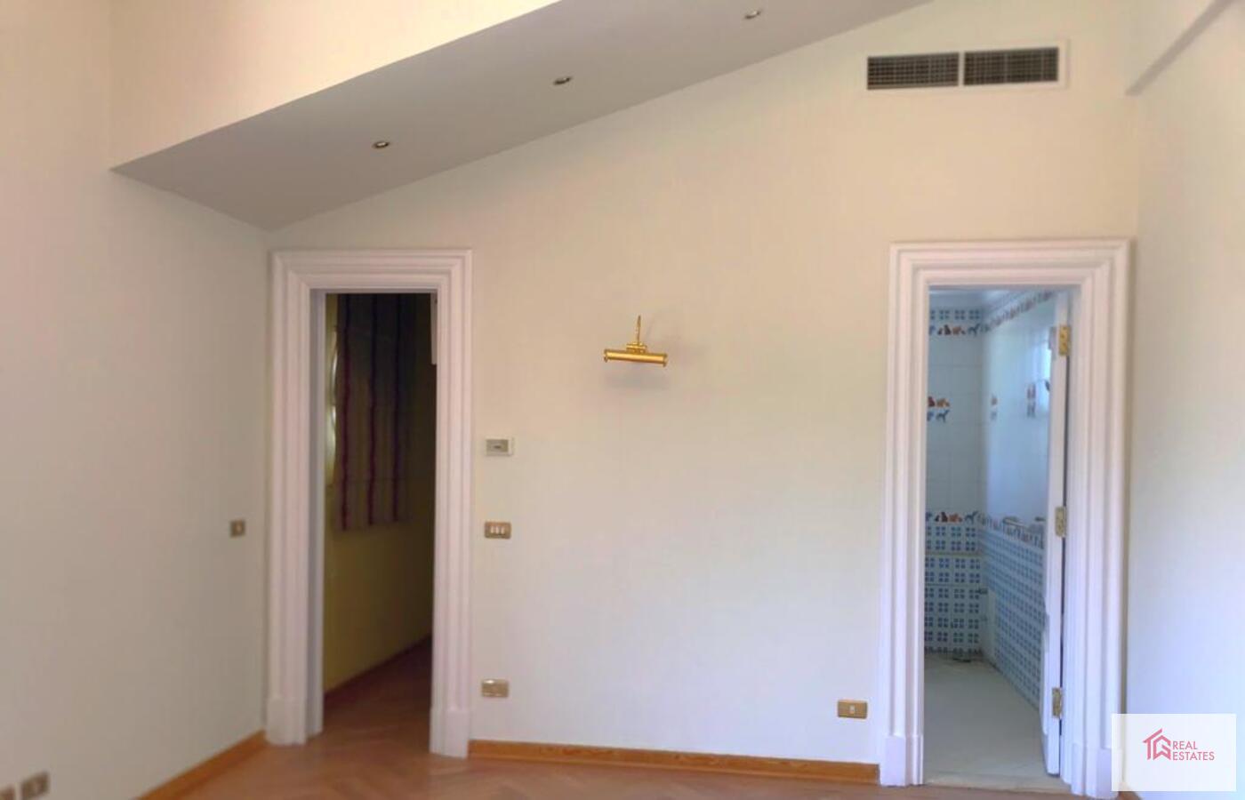 Stunning Standalone villa rent in Arabella country park club compound New Cairo Egypt