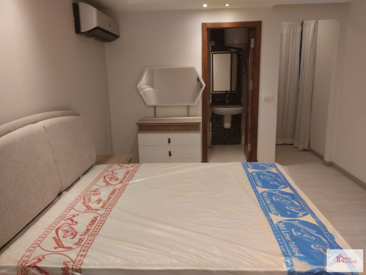 Modern Tam Mobilyalı Daire kiralık Dokki Giza Mısır altıncı