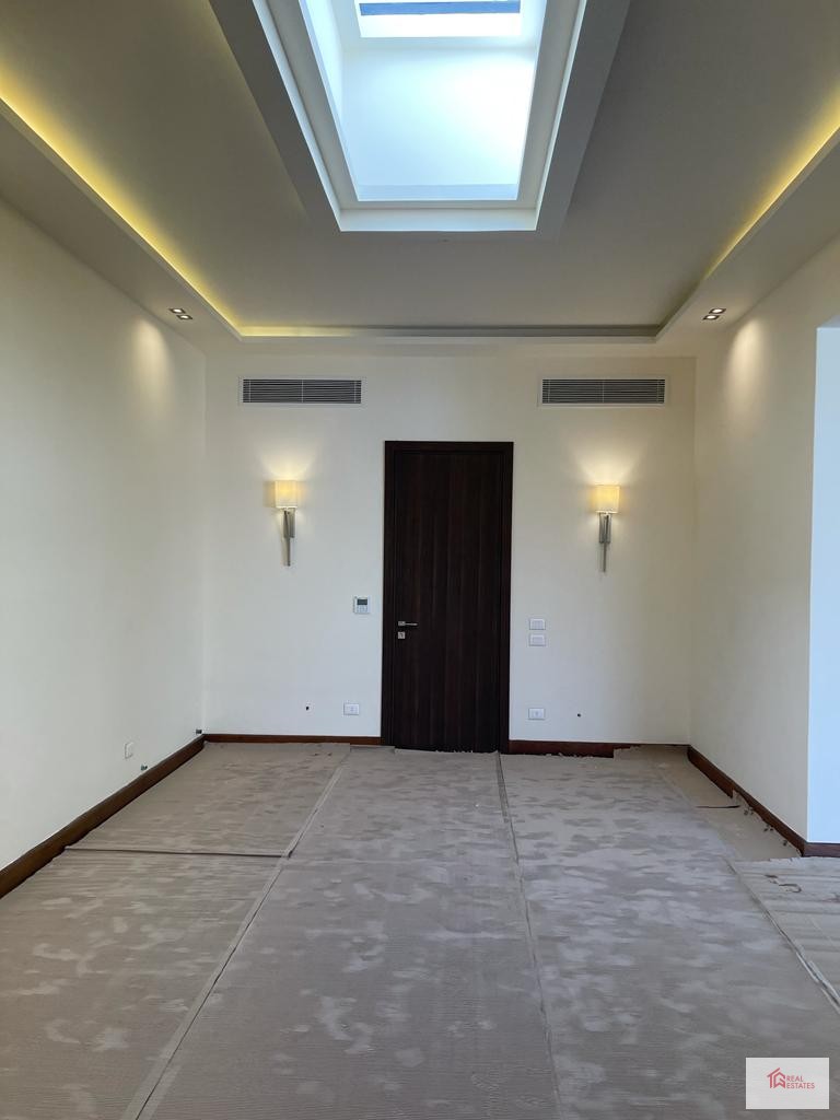 Modern Apartment Semi Furnished Panoramic Golf Lake View In Katameya Dunes Resorts New Cairo Egypt