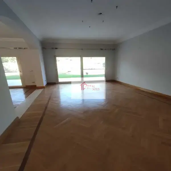 Katameya Heights Golf Sahası Resorte kiralık 6 yatak odalı yüzme havuzlu villa