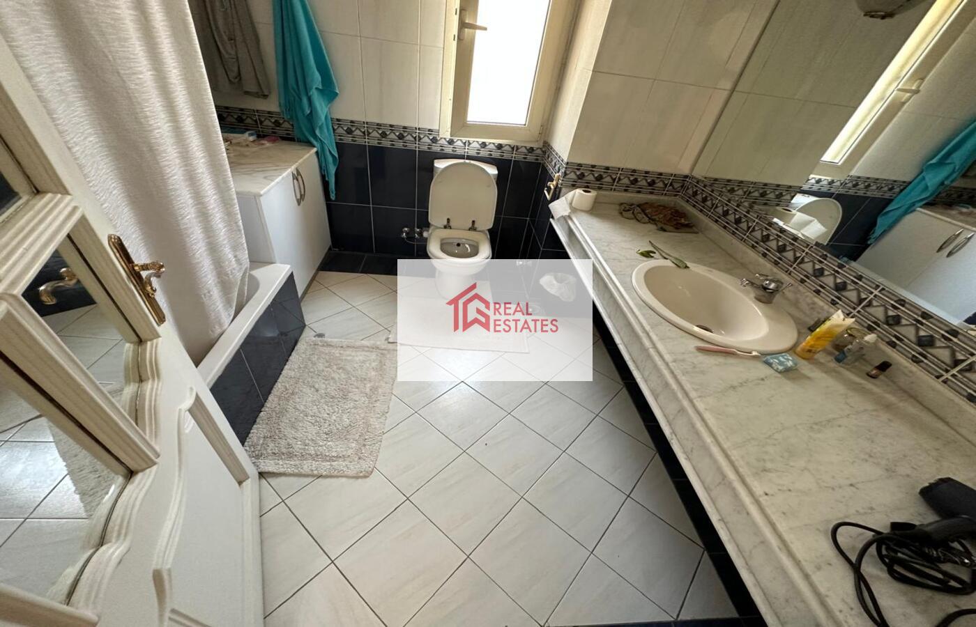 Bağımsız Villa kiralık Katameya Heights özel yüzme havuzlu 5 Yatak Odalı yarı mobilyalı