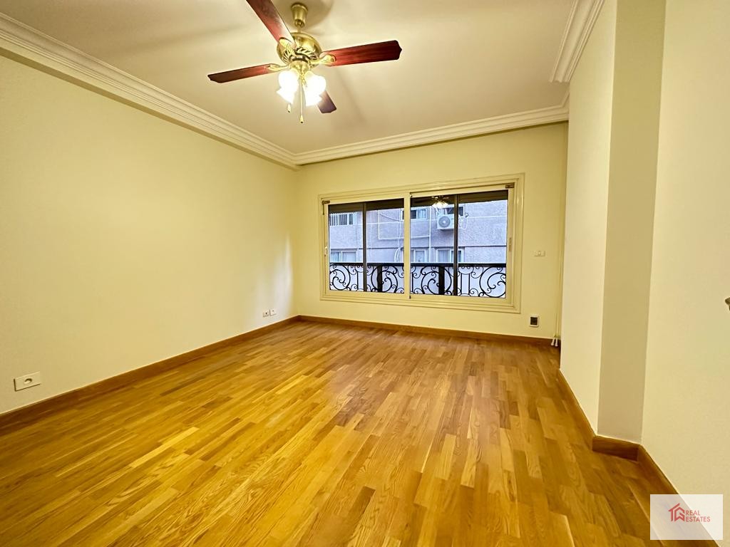 Spacious Apartment rent maadi sarayate 4 bedrooms 4 bathrooms walking to french school