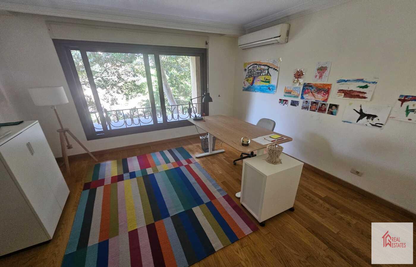 Modernes Duplex zu vermieten in Sarayat El Maadi, Ägypten