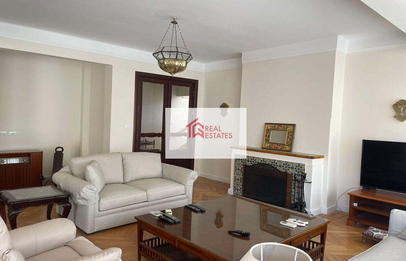 Penthouse Maadi Sarayate for rent big terrace