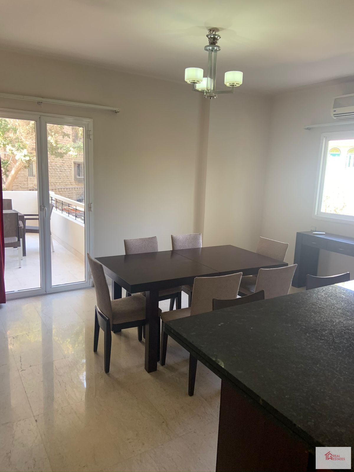 Location Appartement Entièrement Meublé Maadi Degla Moderne