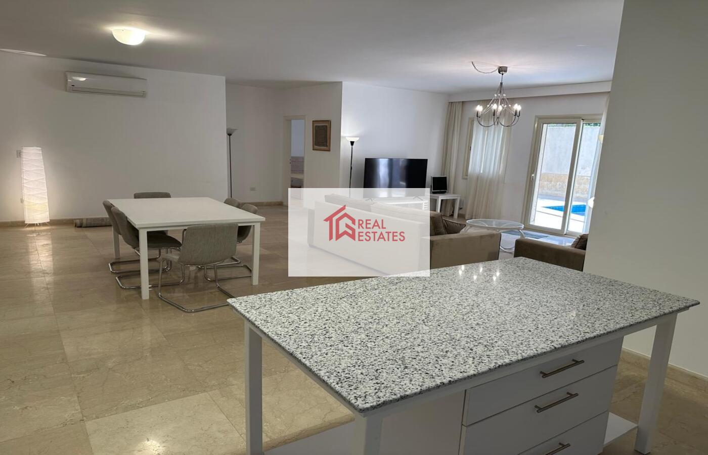 Sarayat Maadi'de Kiralık Özel Havuzlu Modern Zemin Kat - Kahire - Mısır