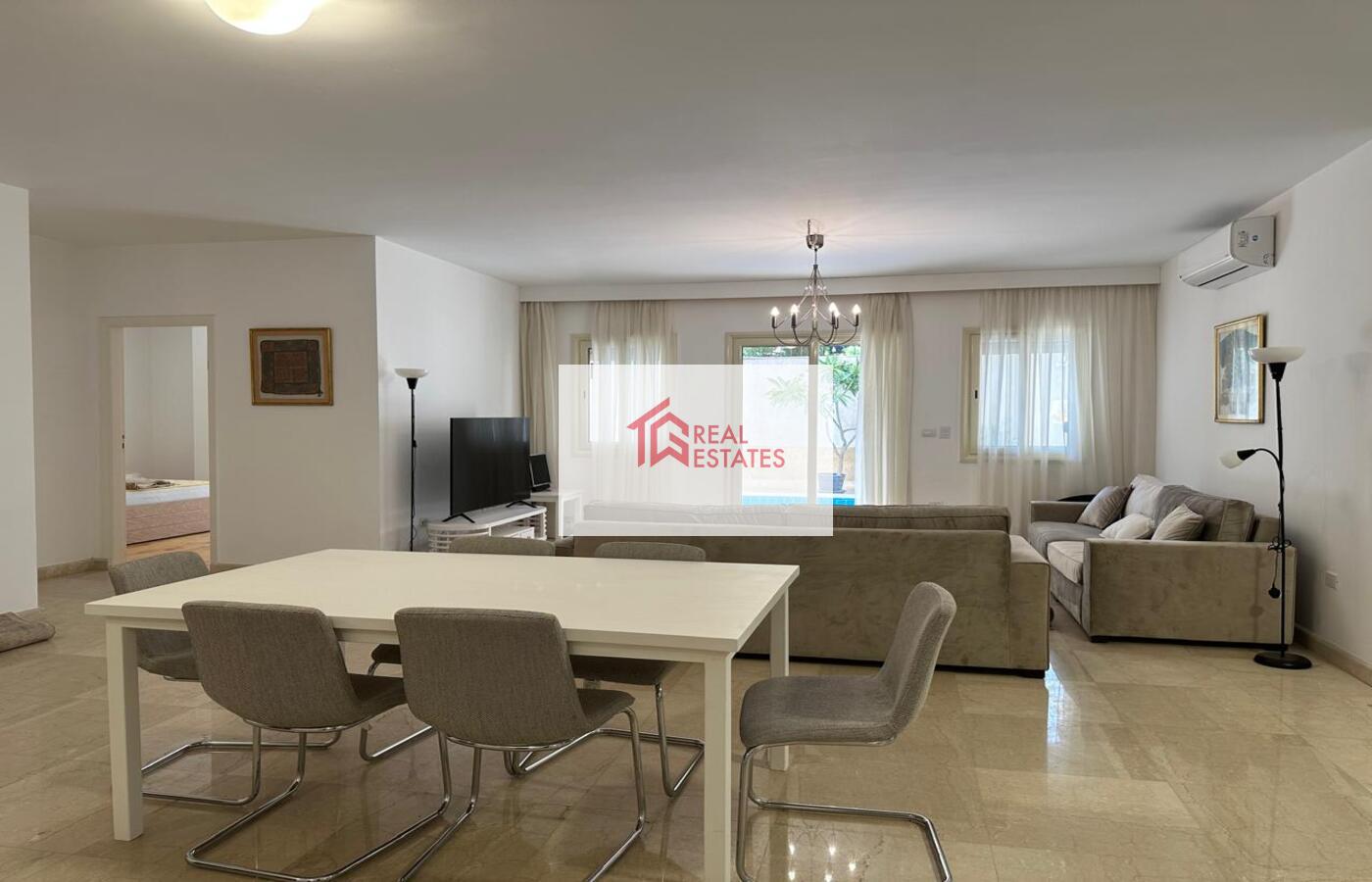 Sarayat Maadi'de Kiralık Özel Havuzlu Modern Zemin Kat - Kahire - Mısır