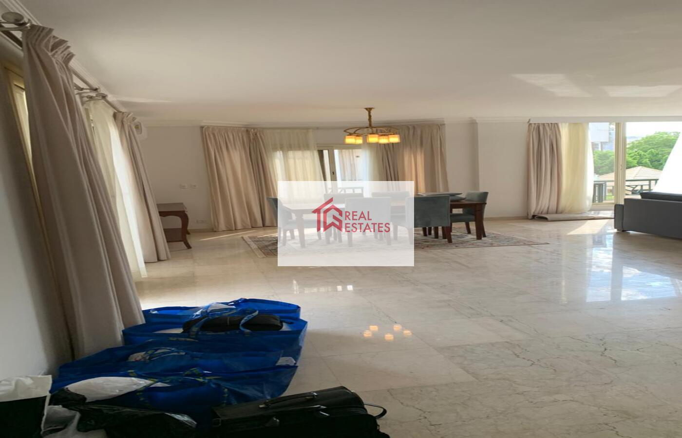 Penthouse Meublé Piscine Privée 4 Louer Maadi