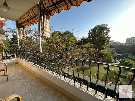 Moderno apartamento amueblado en el tercer piso en alquiler amueblado maadi Sarayat El Cairo Egipto