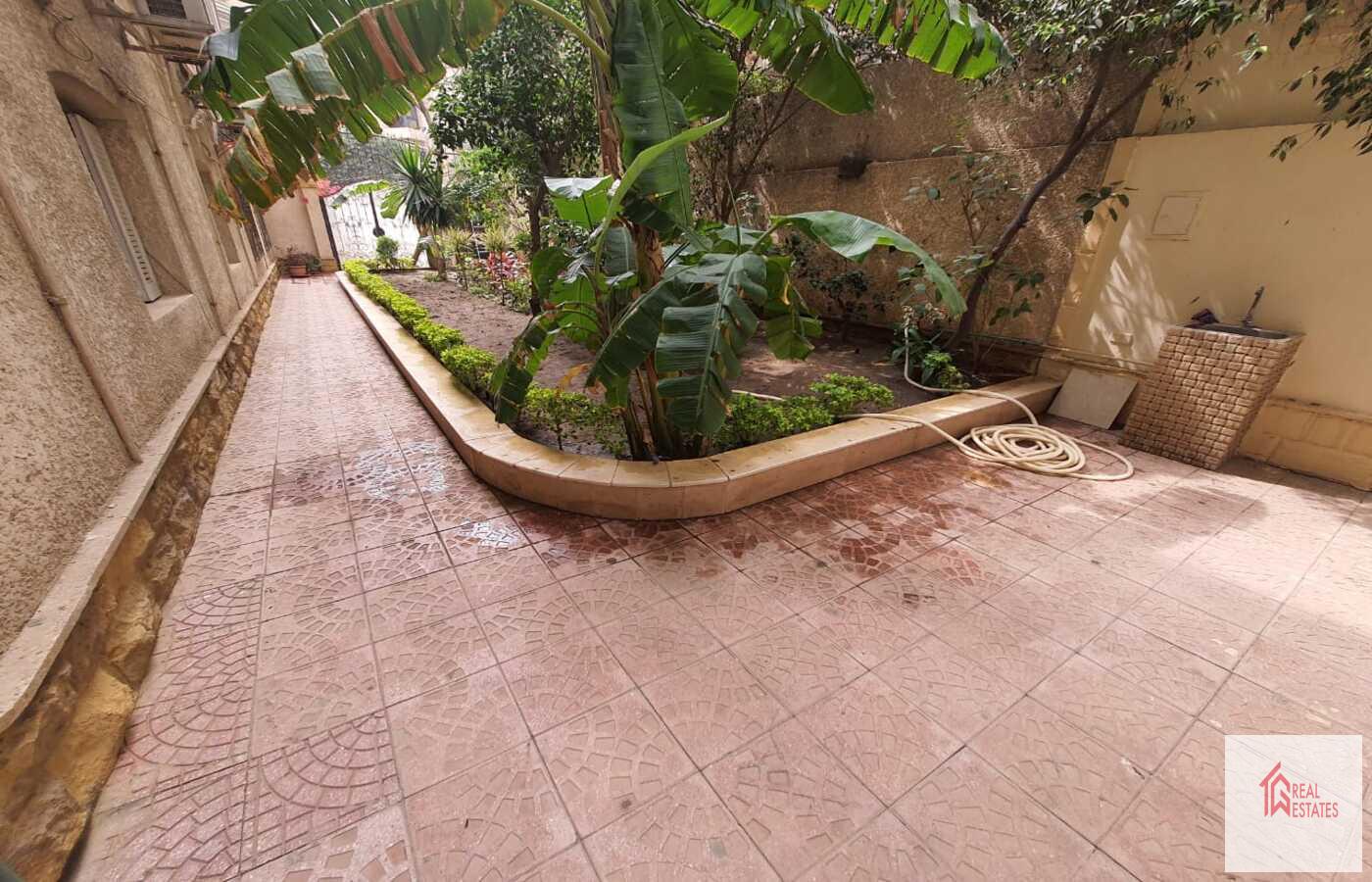 Planta baja con piscina privada en alquiler en Sarayat El Maadi - El Cairo - Egipto