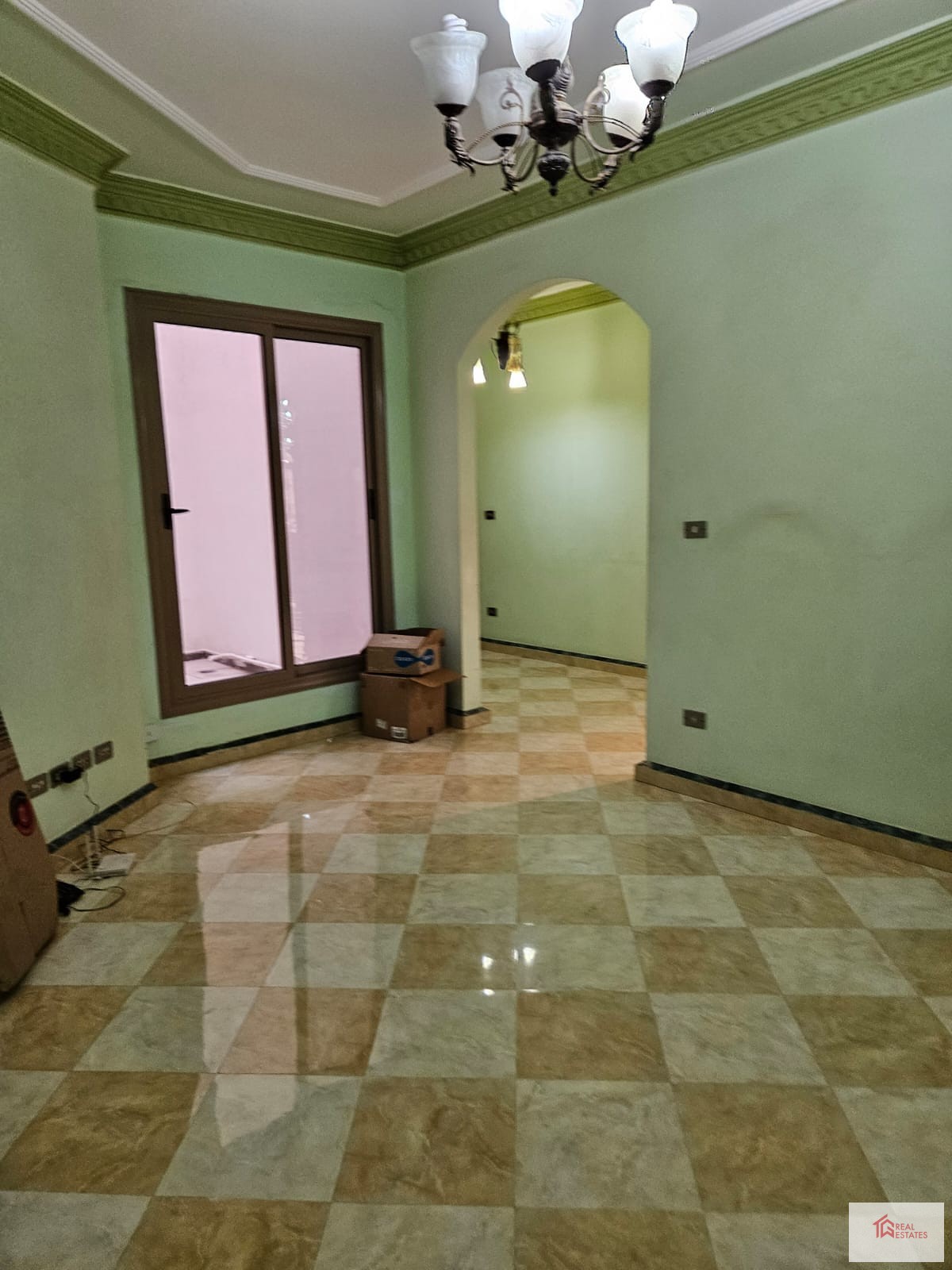 Apartment rent semi furnished new cairo Egypt walking distance to lake view Compund