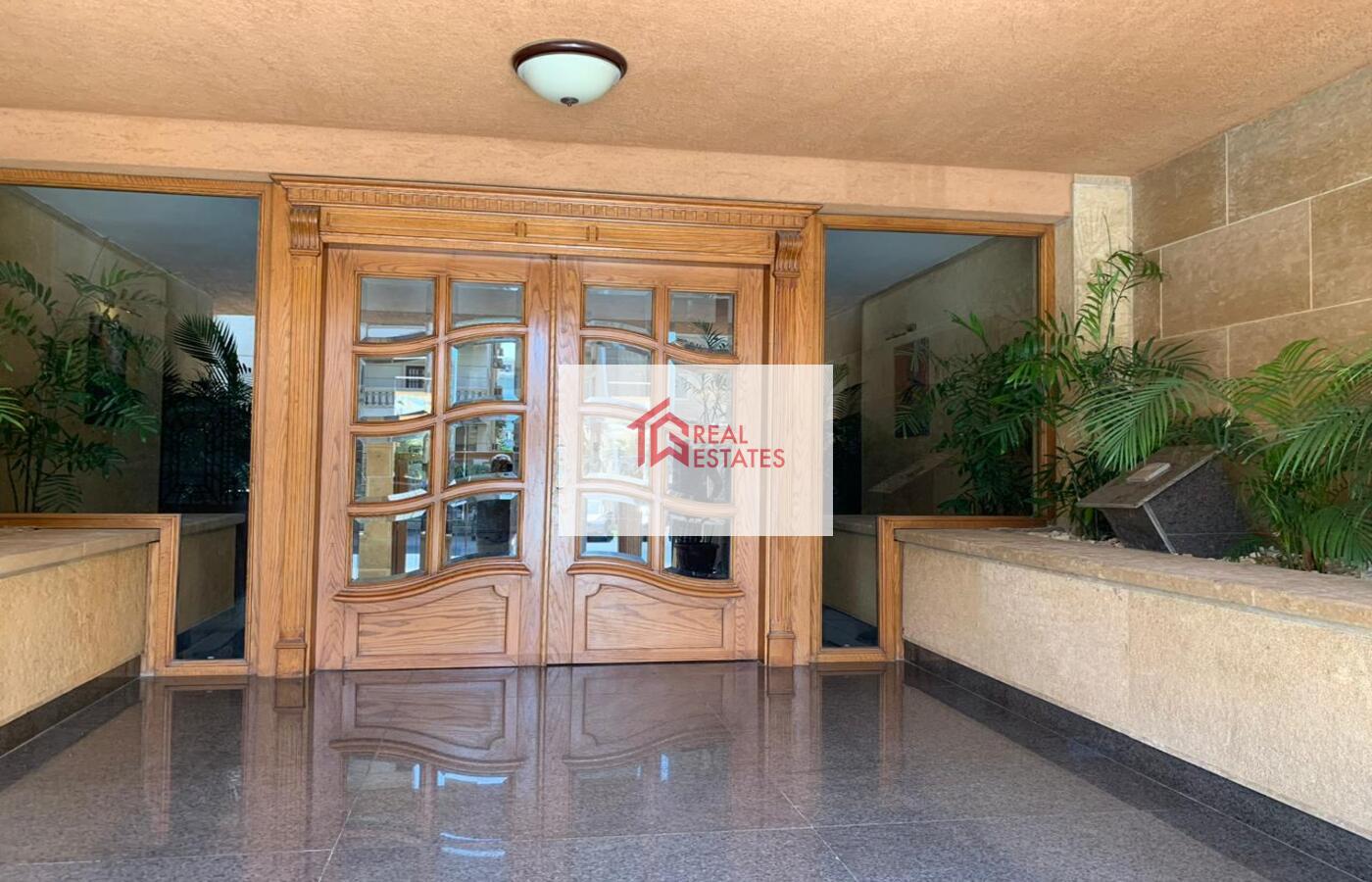 Penthouse for rent Semi Furnished New Cairo