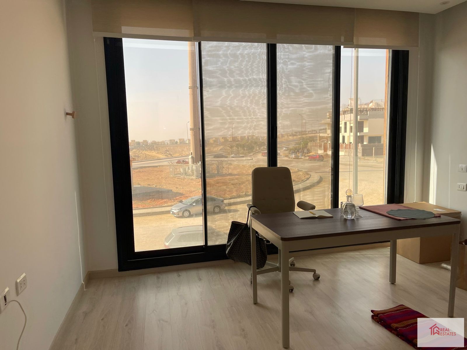 Duplex Rez-de-chaussée et premier appartement moderne à louer Extension West Golf Le Caire Egypte