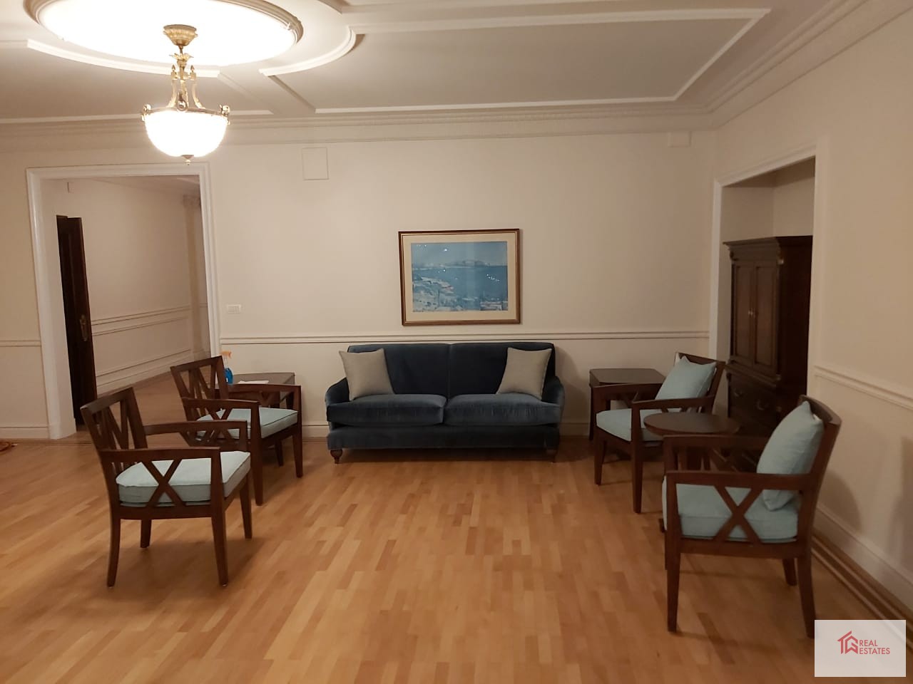 Apartment for rent in Nile View Panaromic Agouza, Giza , Egypt Area: 472 m It consists of 4 rooms, 2 of them with bathroom Rental