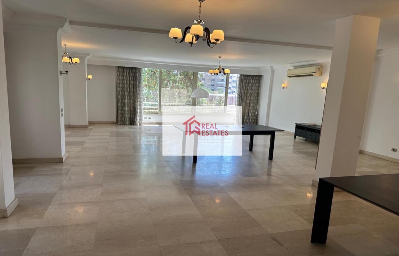 Sarayat Maadi'de Kiralık Çarpıcı Penthouse 4 yatak odalı Maadi'de En İyi Fiyat En Kaliteli Emlak